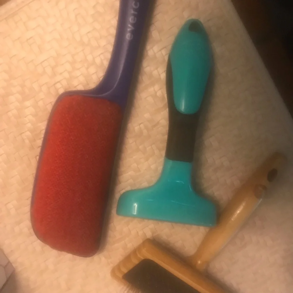 Cat/Dog items