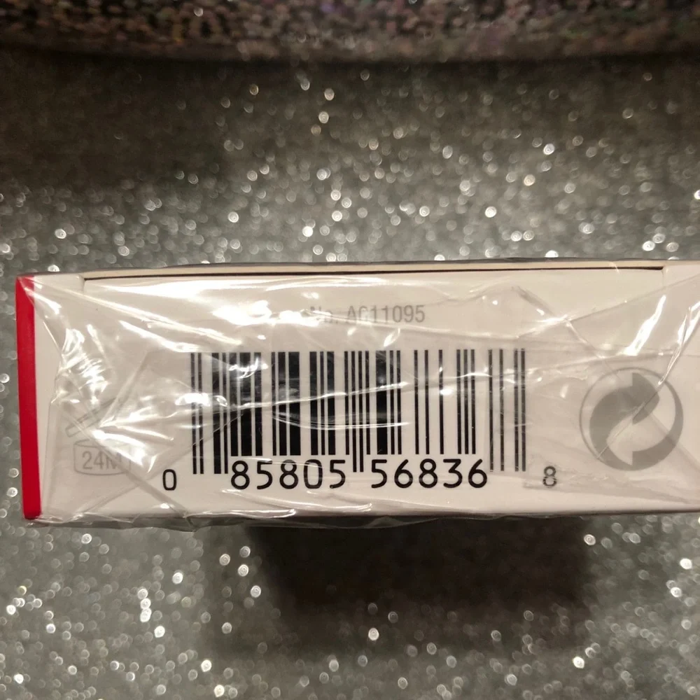 Elizabeth Arden brand new