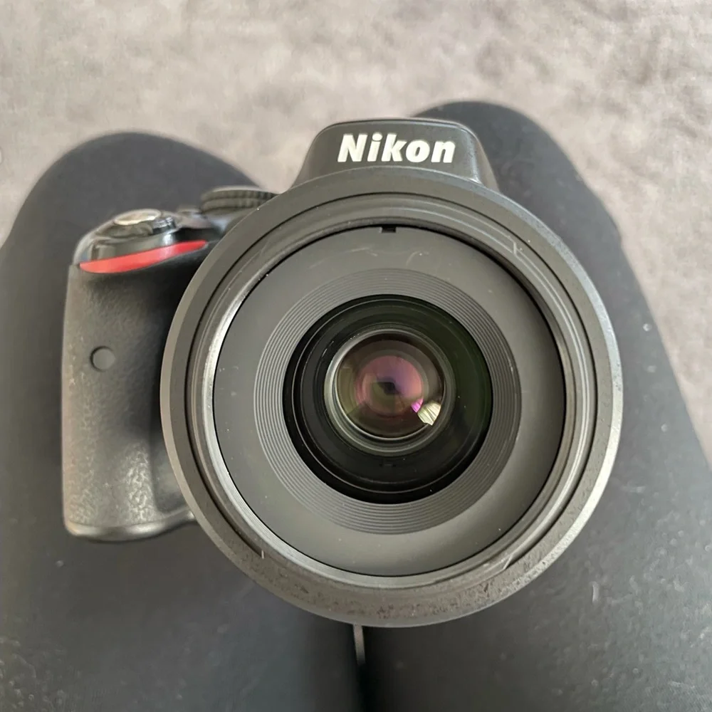 Nikon lightly used