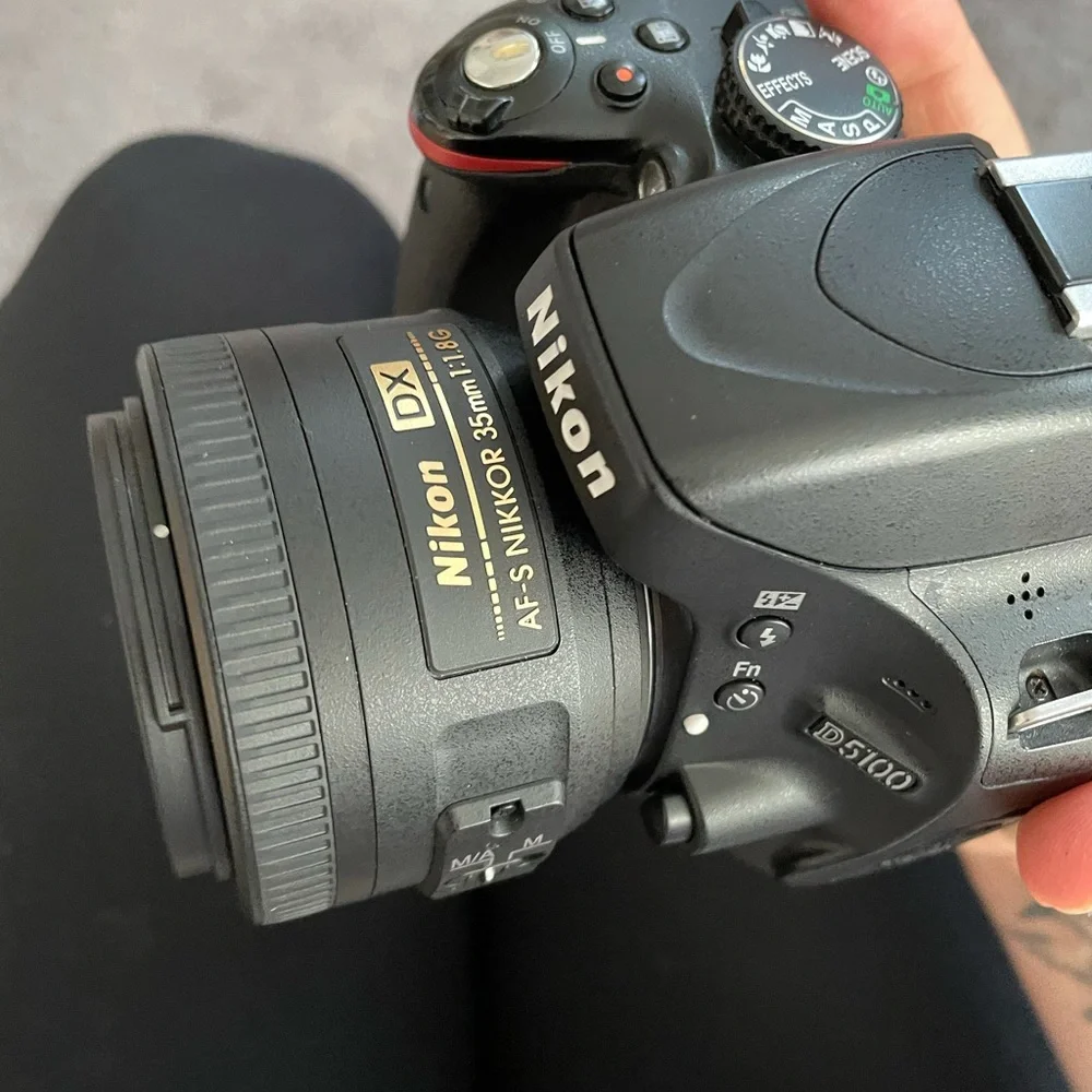 Nikon lightly used