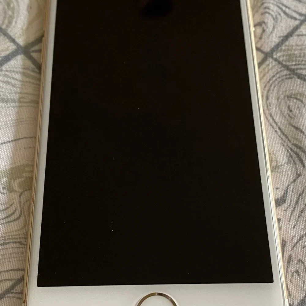 Apple gold unlocked