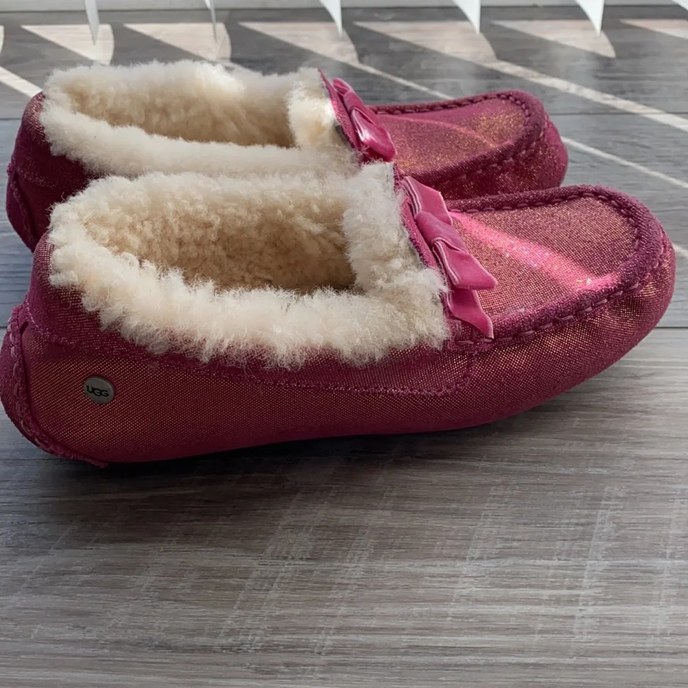UGG authentic kids
