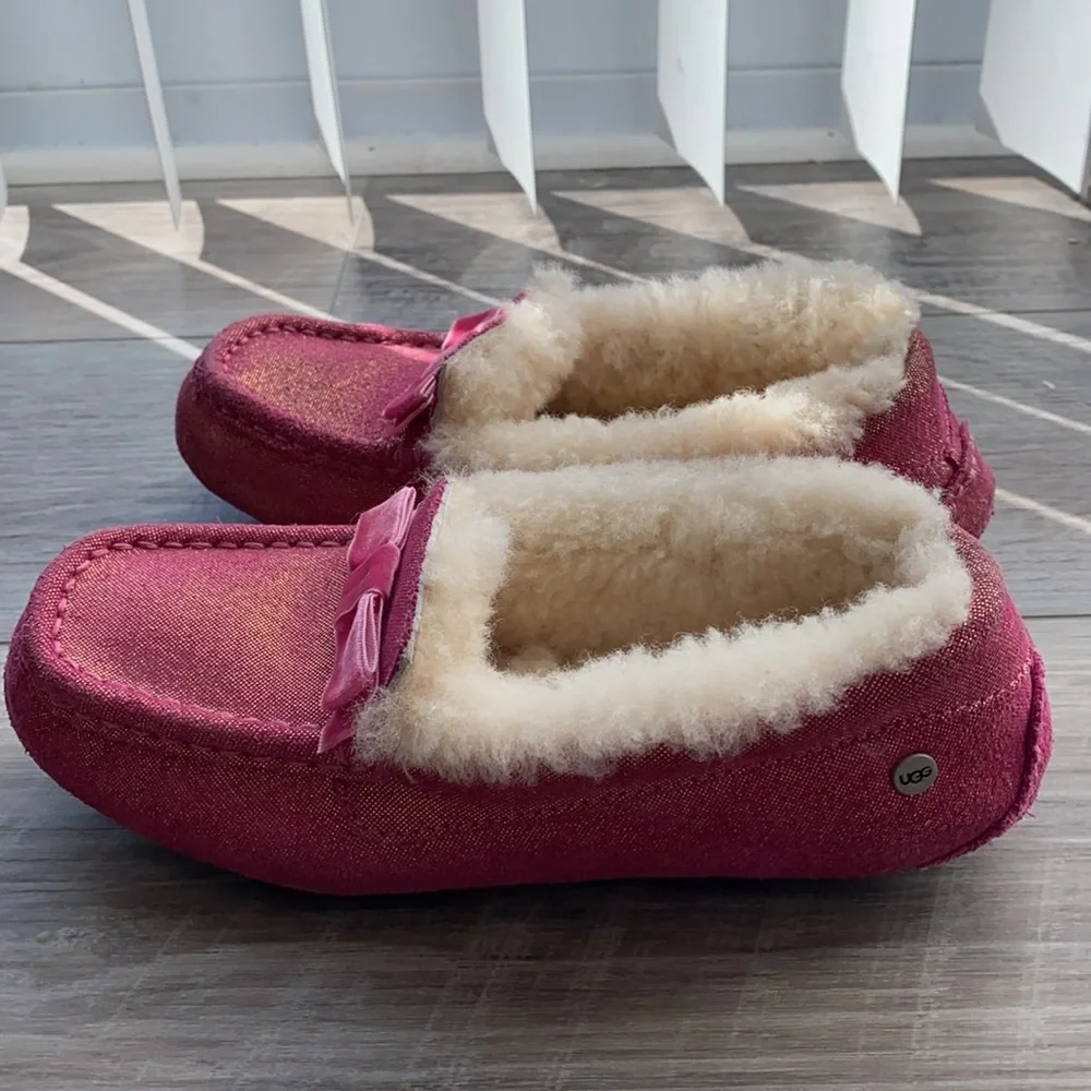 UGG authentic kids