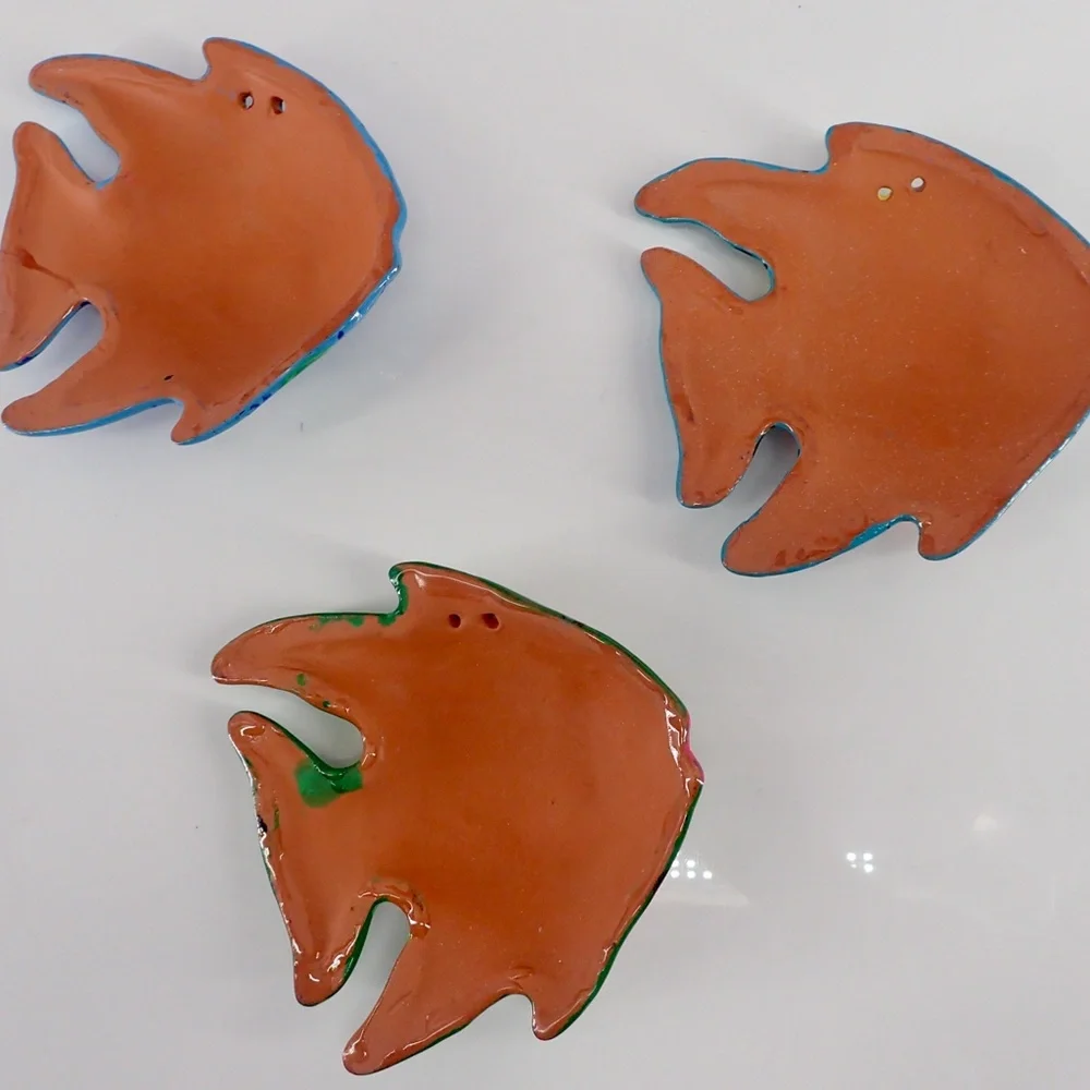 Tropical Ceramic Colorful Set of 3 Fish Wall Decor 5” Hanging or Wall Mount