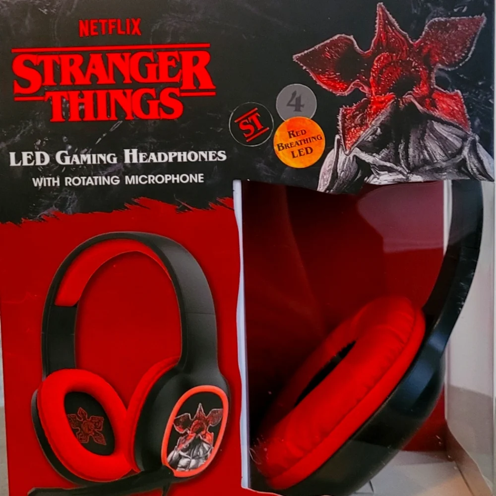 Stranger things Led headphones mic