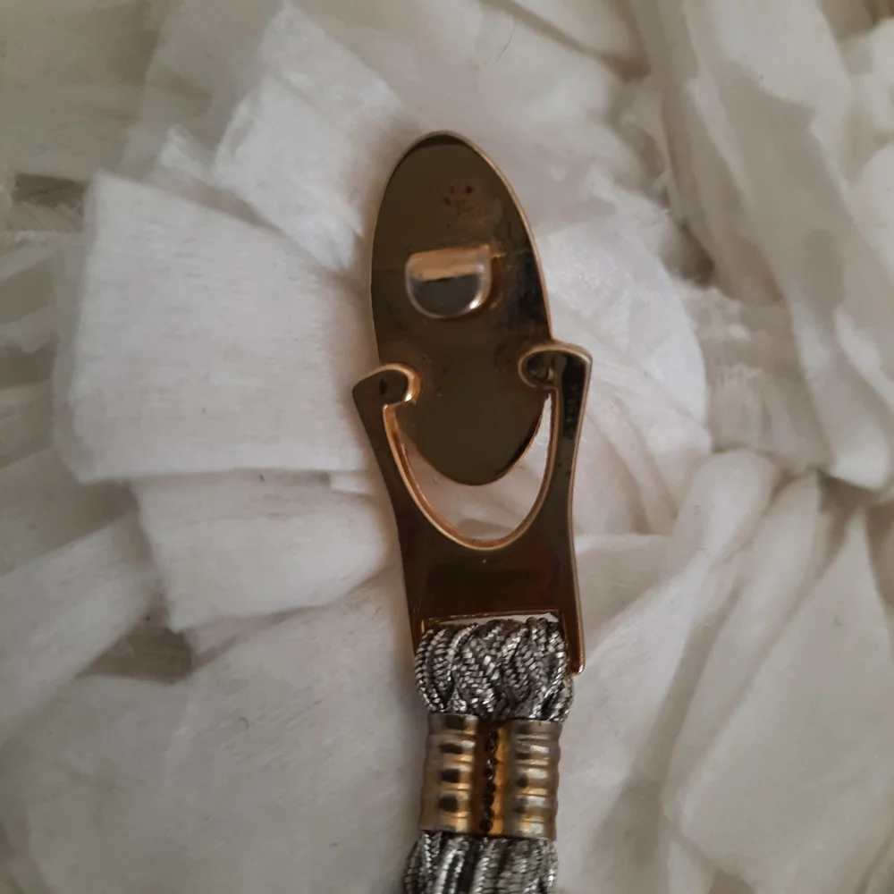 Vintage fray out lots