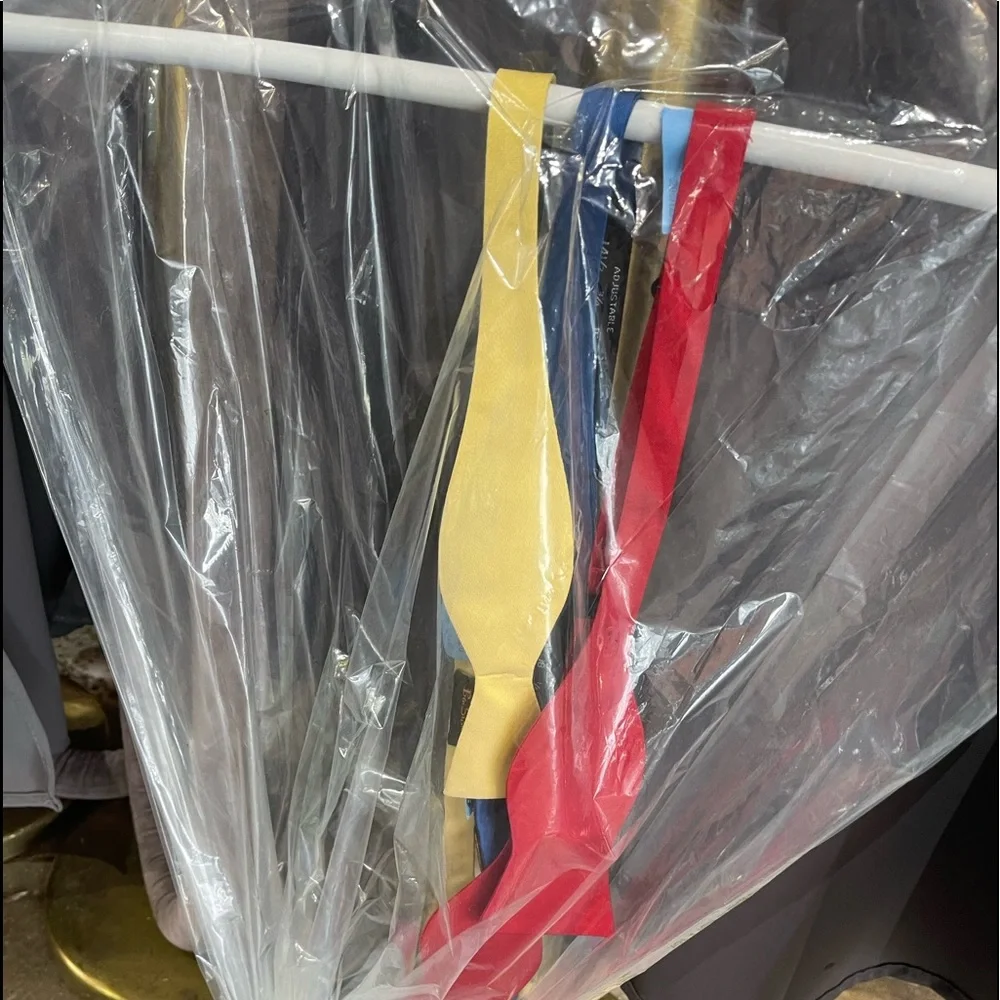 Tommy Hilfiger neck size