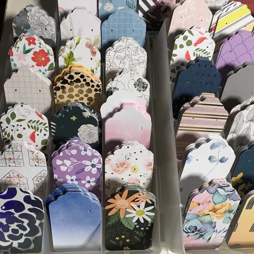 30 assorted earring cards display holders