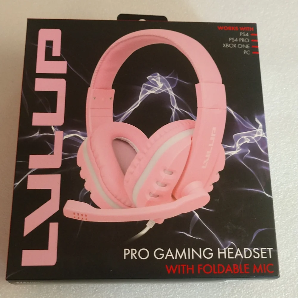 LVLUP pro gaming headset w/foldable mic
