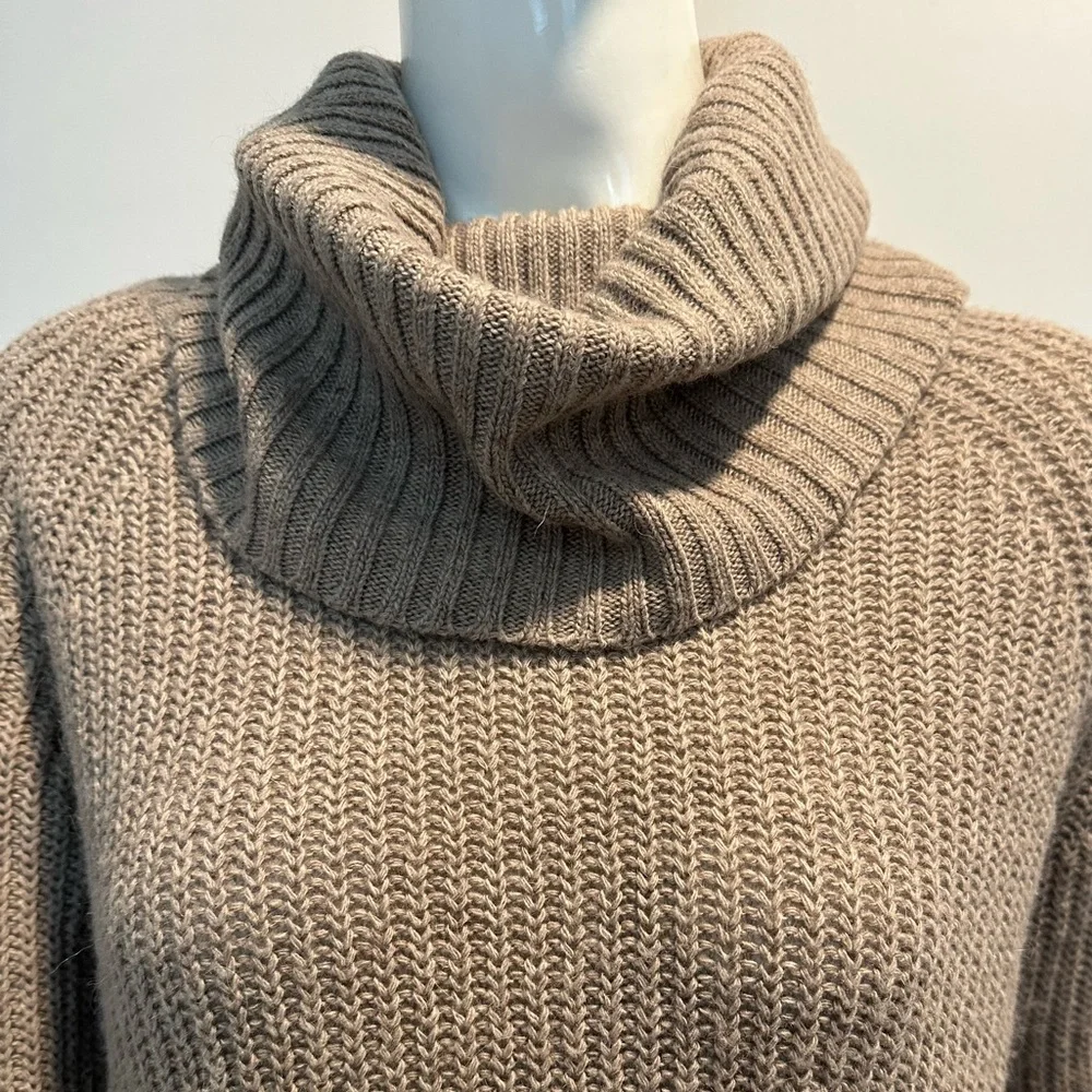 Philosophy turtleneck cowl