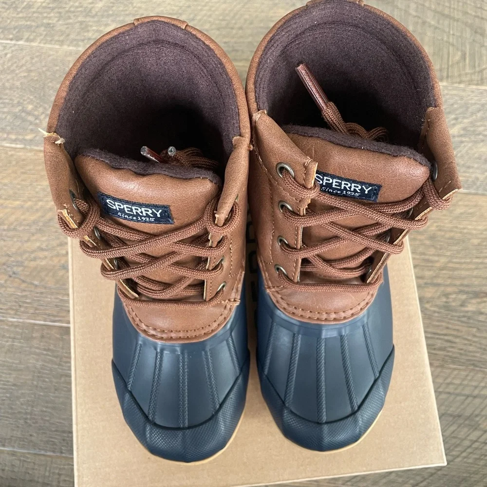 Sperry box new