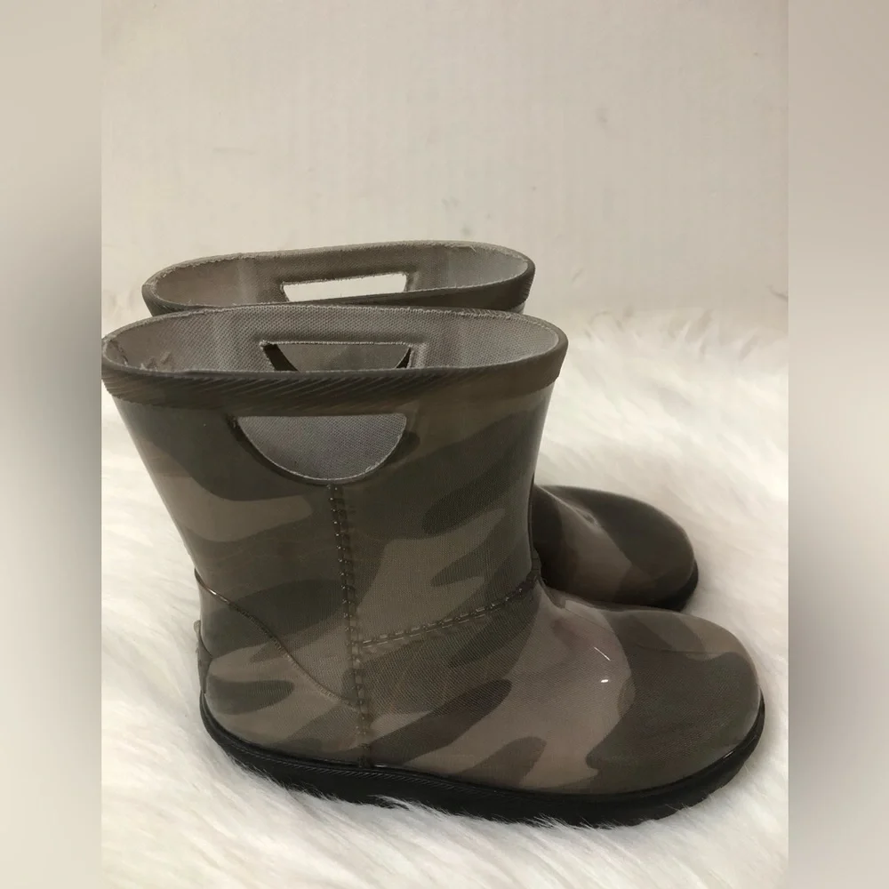 UGG Camuflaje Rain Boots Sz 11