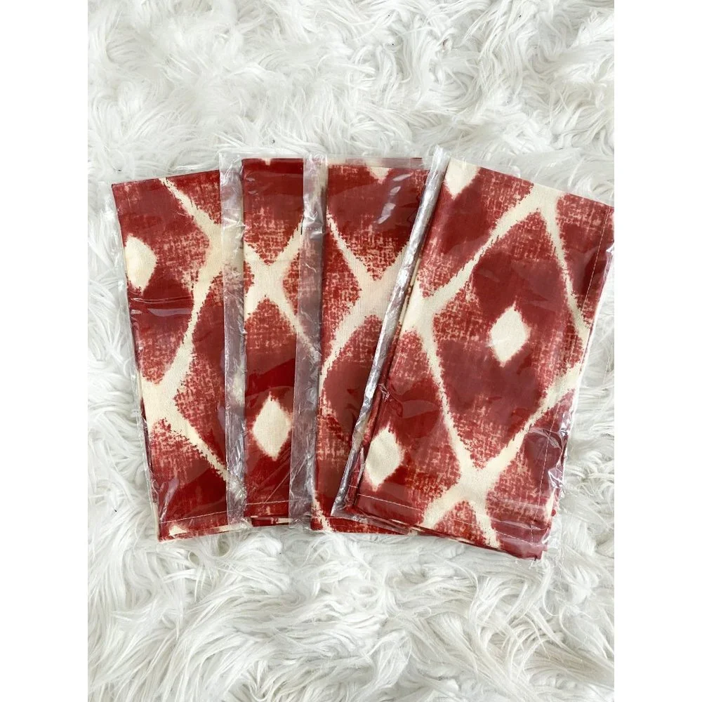West Elm Ikat Diamond Napkin Set of 4 Red Ivory NEW 20