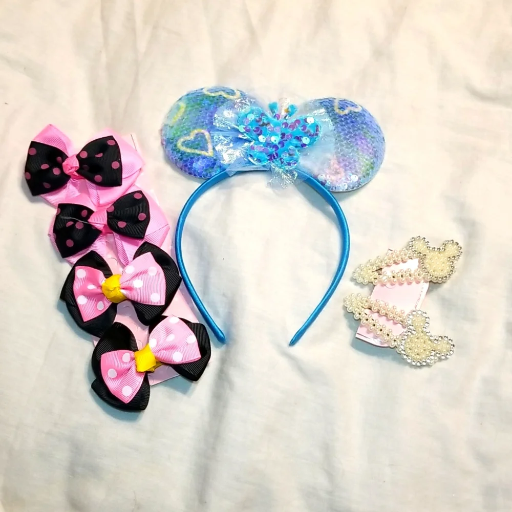 MOUSE EARS LOT SNOW THEMED ÷ PEARL EARS CLIP SET + 4 BOW CLIPS = 7 ITEMS