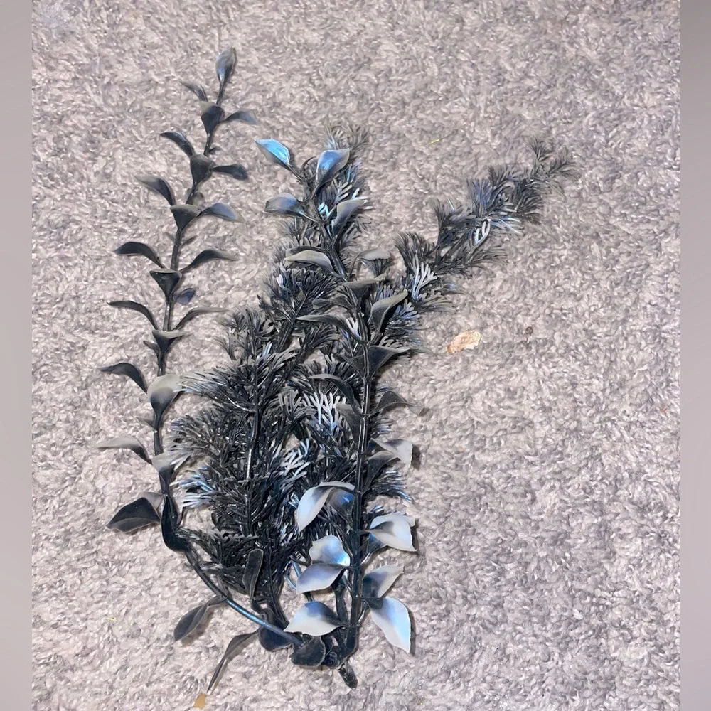 Fake aquarium plant