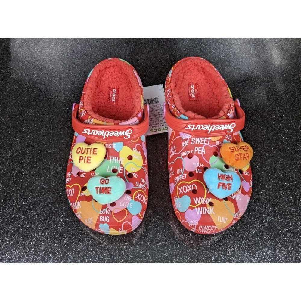 CROCS classic pink fur