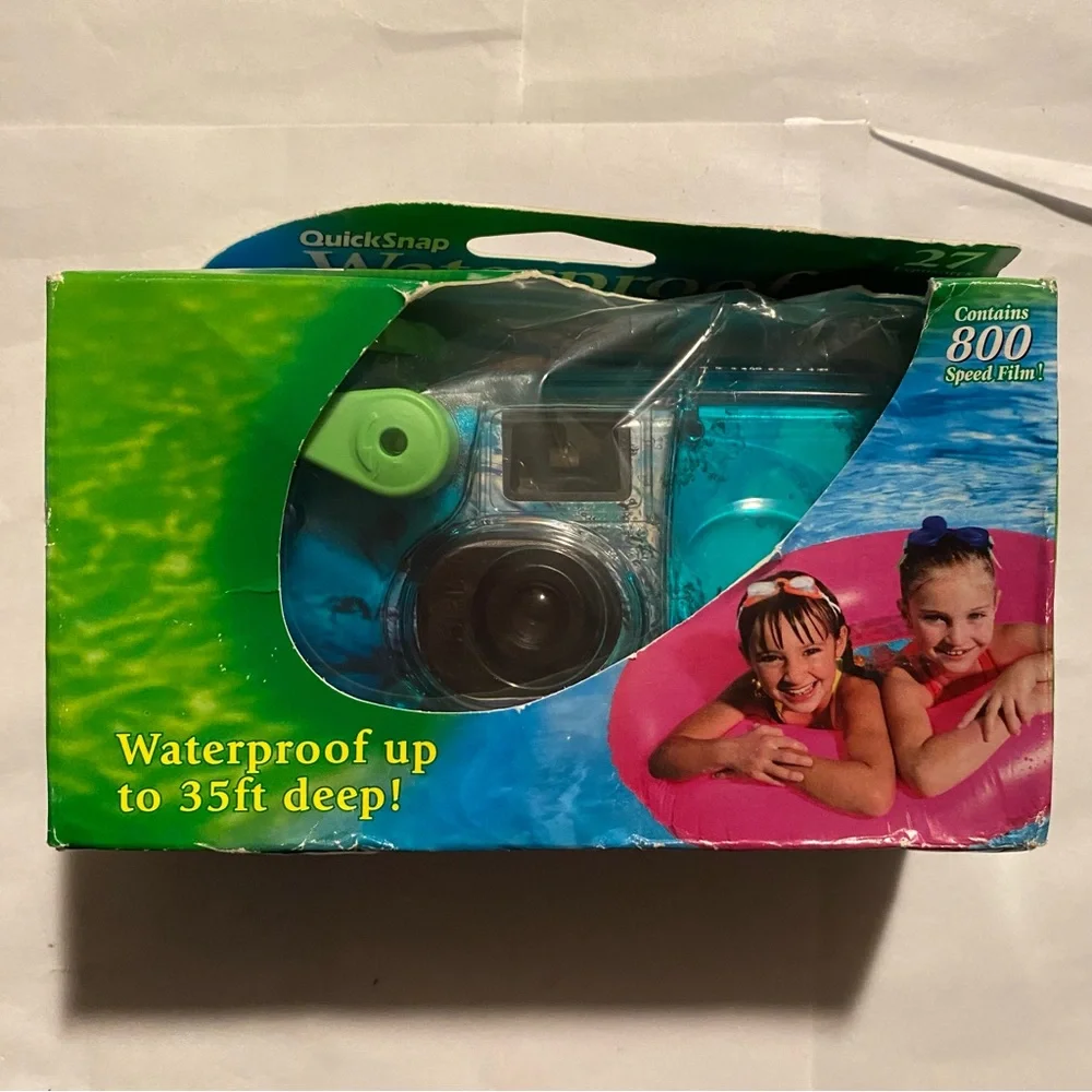 Fujifilm QuckSnap Waterproof 35mm Camera
