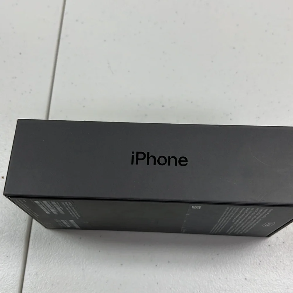 Apple iphone box