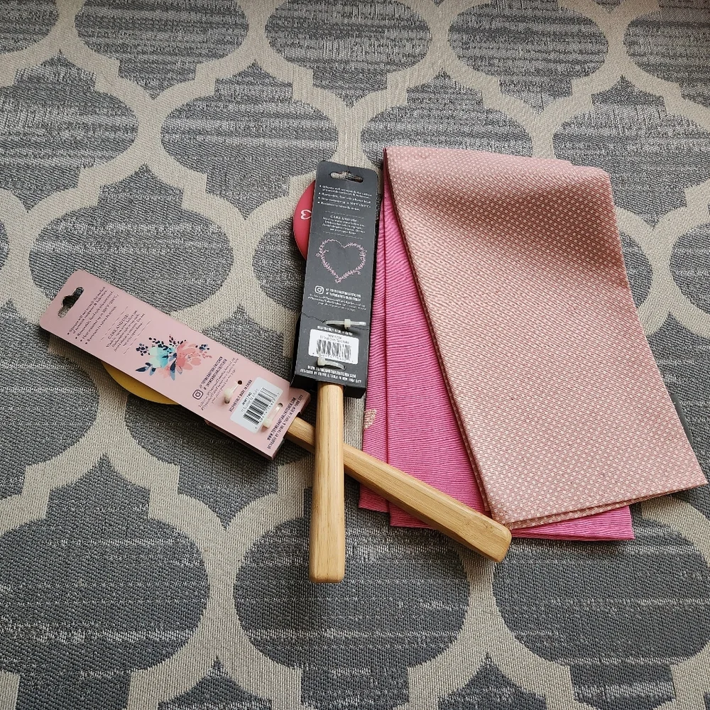 Hallmark bnwt tea