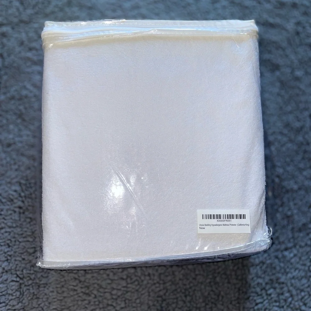 Utopia hypoallergenic waterproof