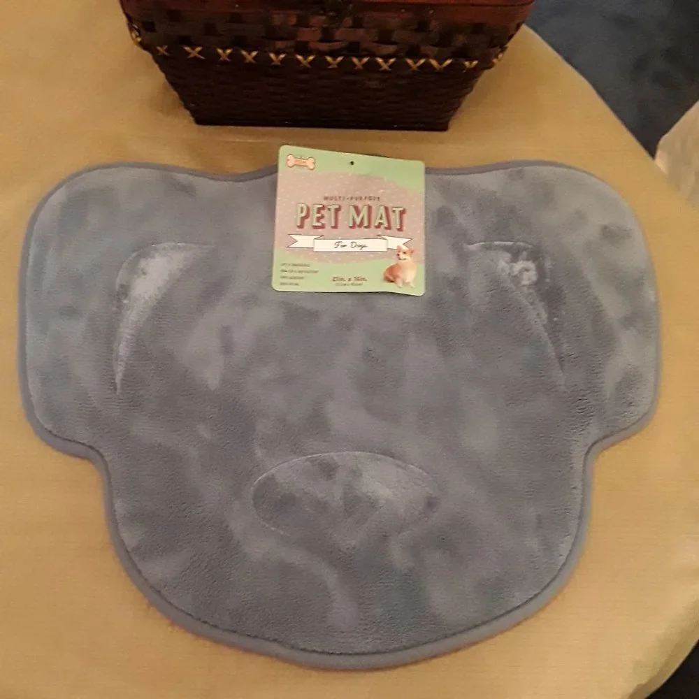 Piece of Mind P.O.M. Pets Multipurpose Pet Mat for Dogs Blue Color 21 x 16 In.