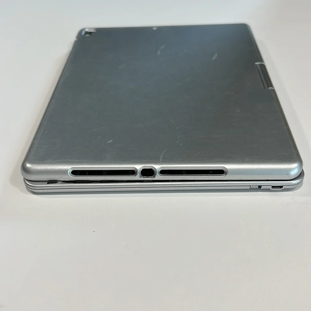 IPAD 2 ELECTRONIC BLUETOOTH KEYBOARD