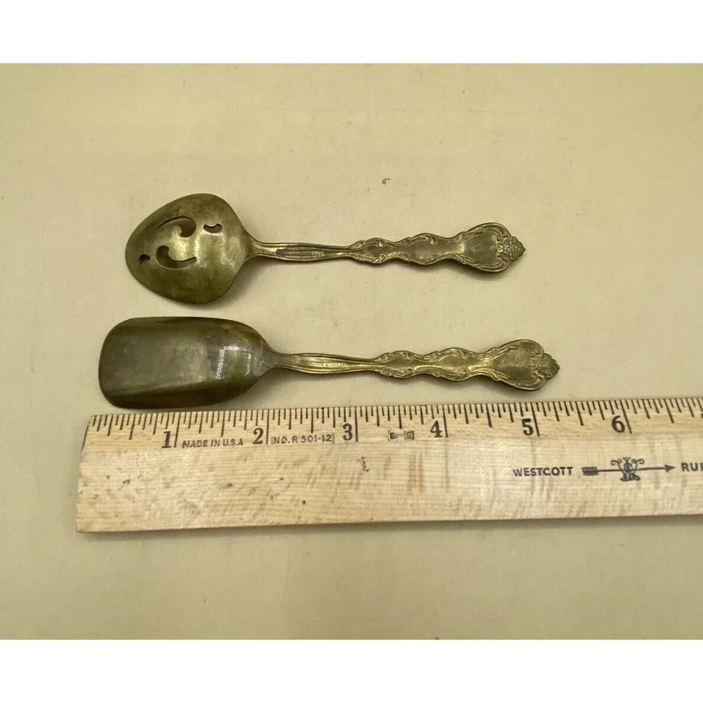International Silverplate bon relish