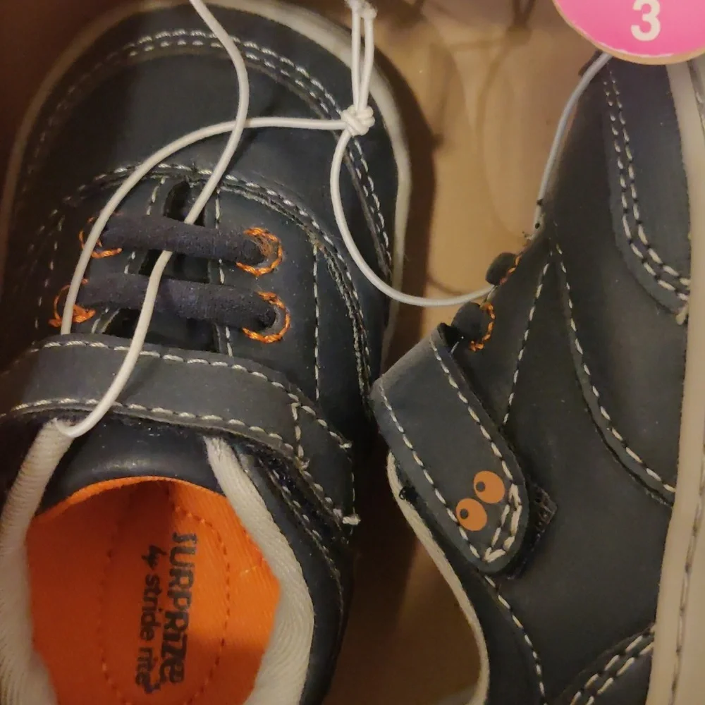 surprise by stride rite sz stride