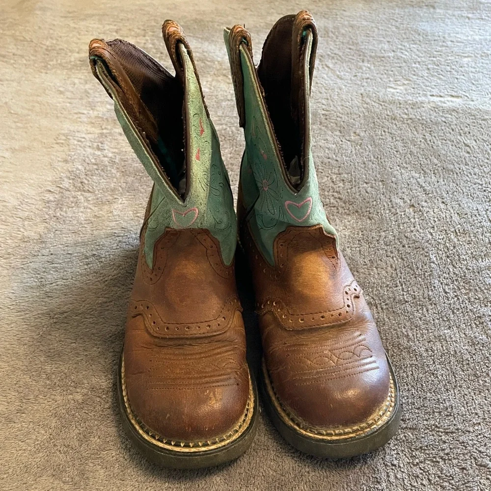 Justin Boots girls brand lots
