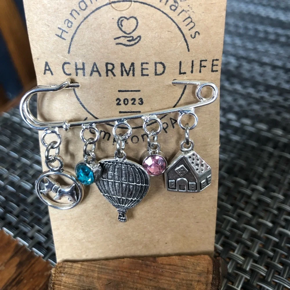 Toto, Balloon & Dorothy’s House =? Silver 2” Pin with Silver Charms