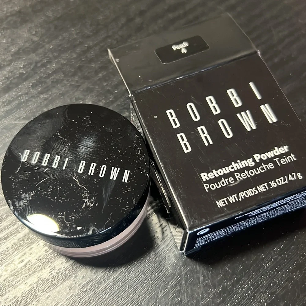 🌙💕Bobbi Brown Peach Retouching Powder