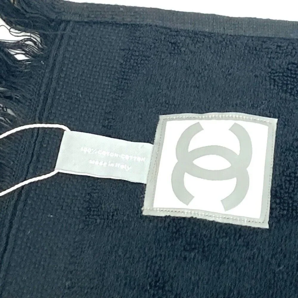 CHANEL w59 shape cc