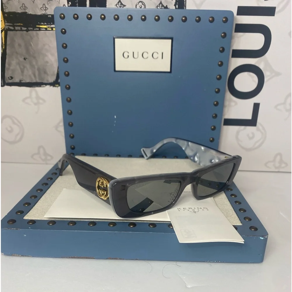 Gucci acetate rectangular