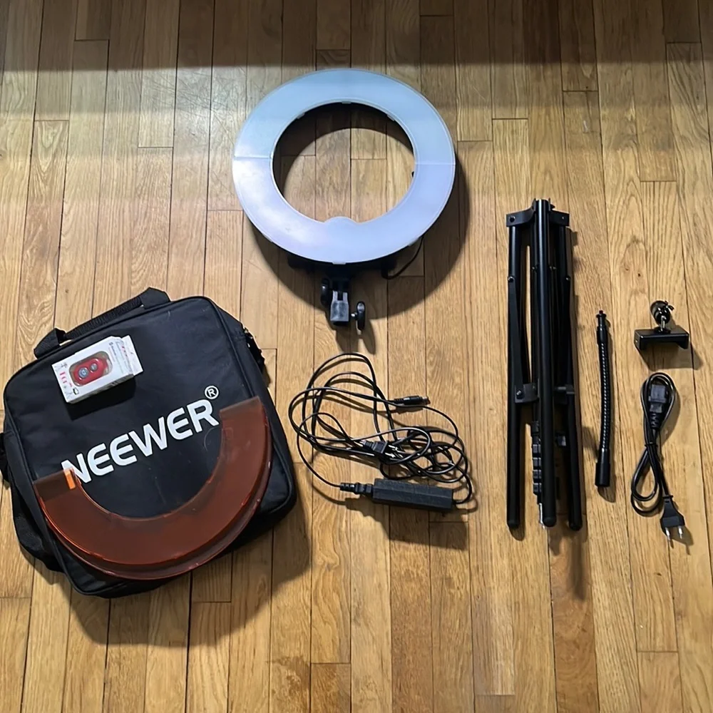 Ring light