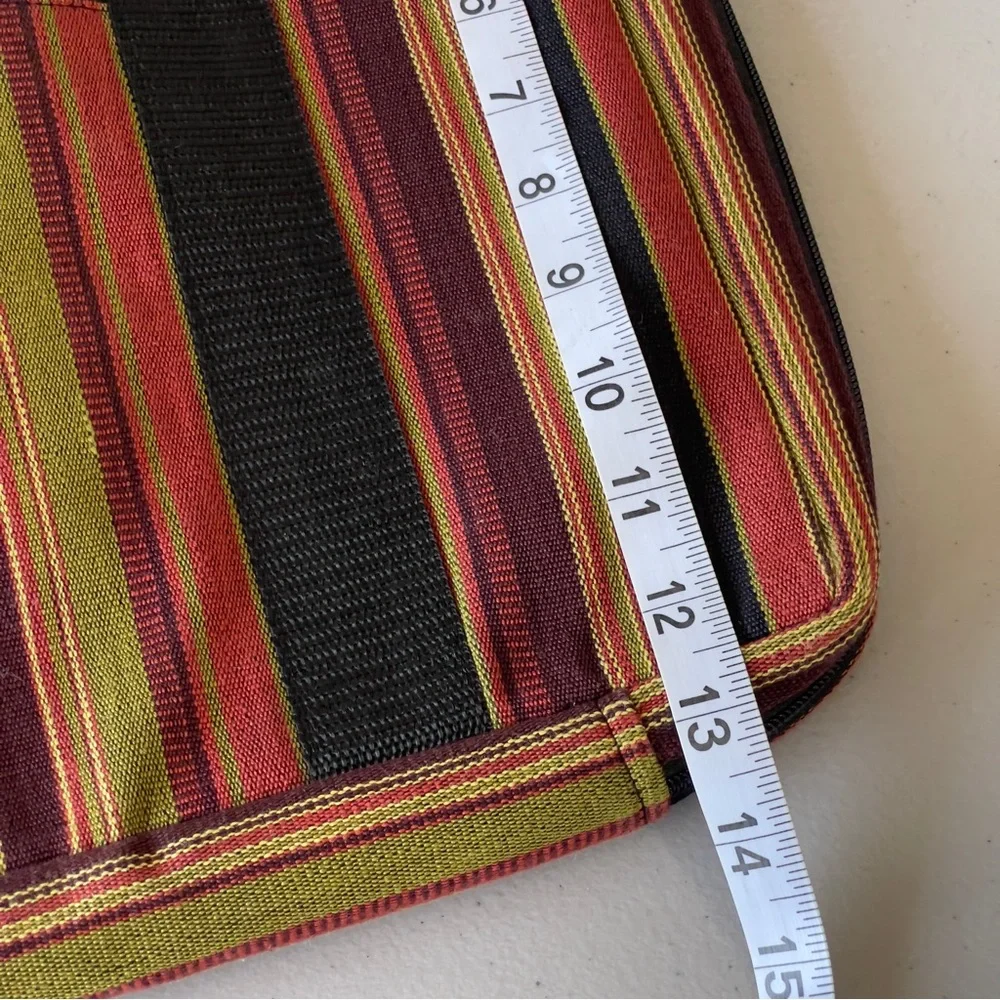Hand Crafted briefcase cojolya woven