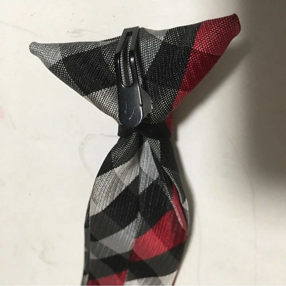 N/A plaid clip