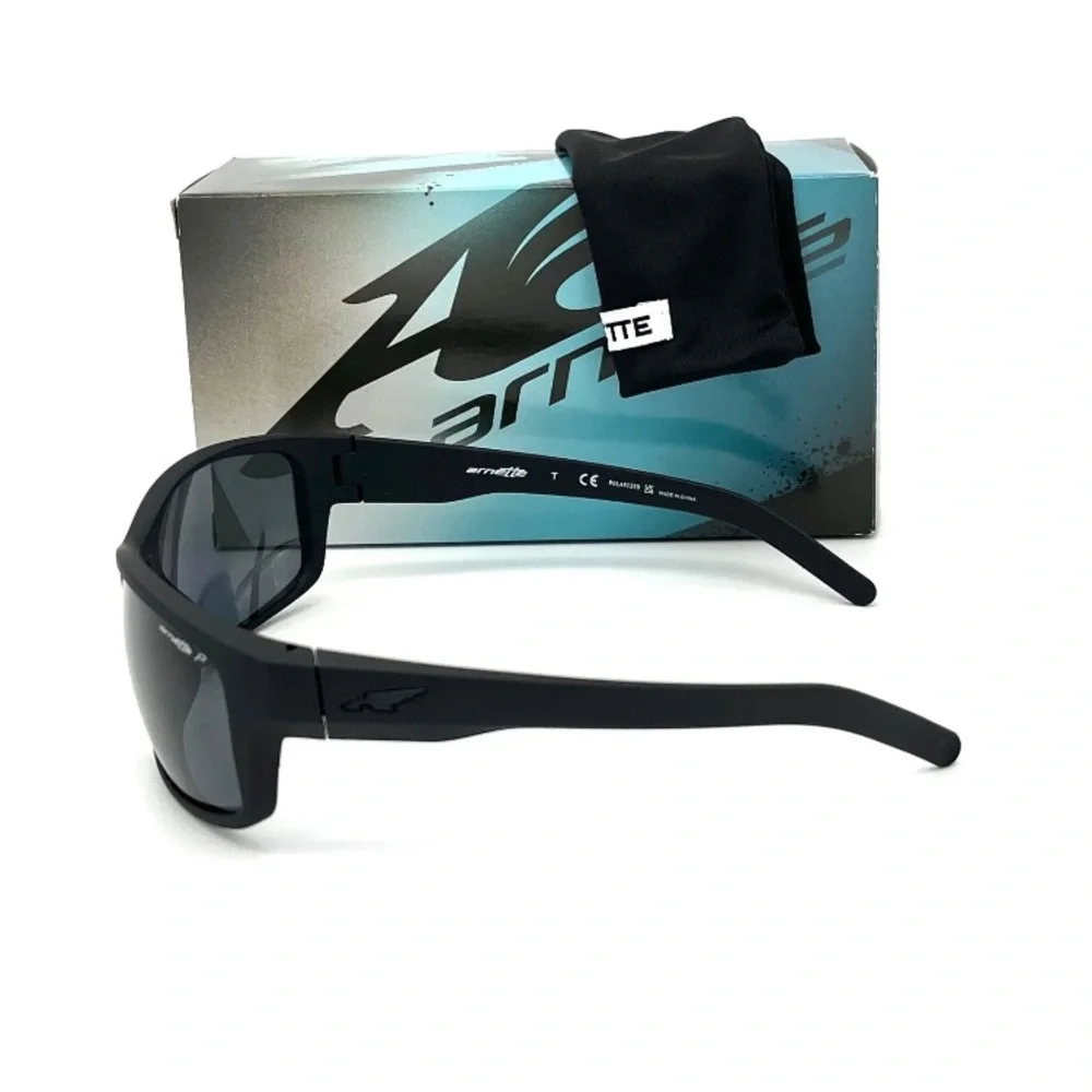 Arnette fastball an4202