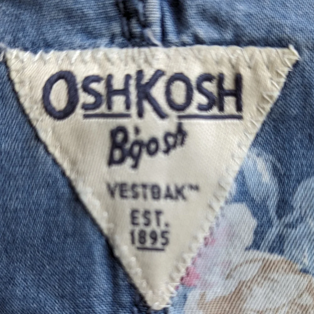 OshKosh Bgosh floral we washable
