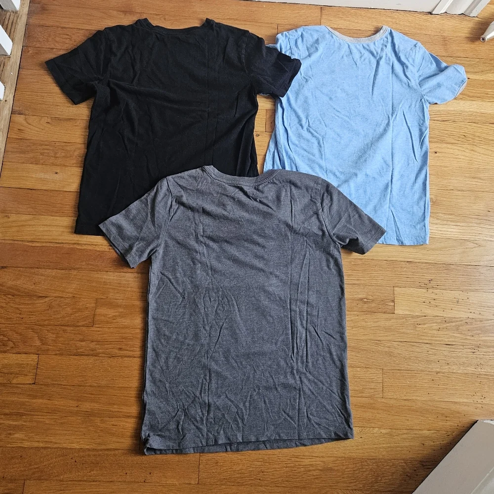 Old Navy, Sonic the Hedgehog and Cat & Jack Boys T-shirts