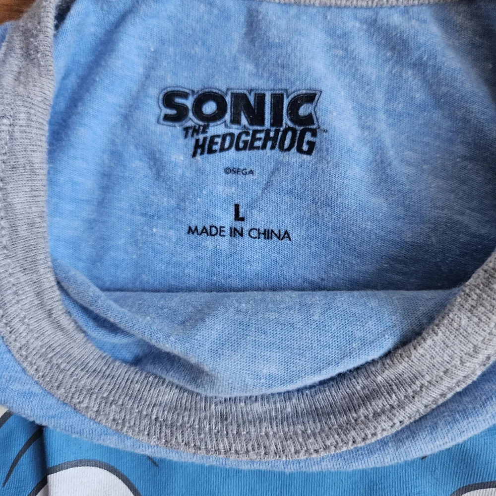 Old Navy, Sonic the Hedgehog and Cat & Jack Boys T-shirts