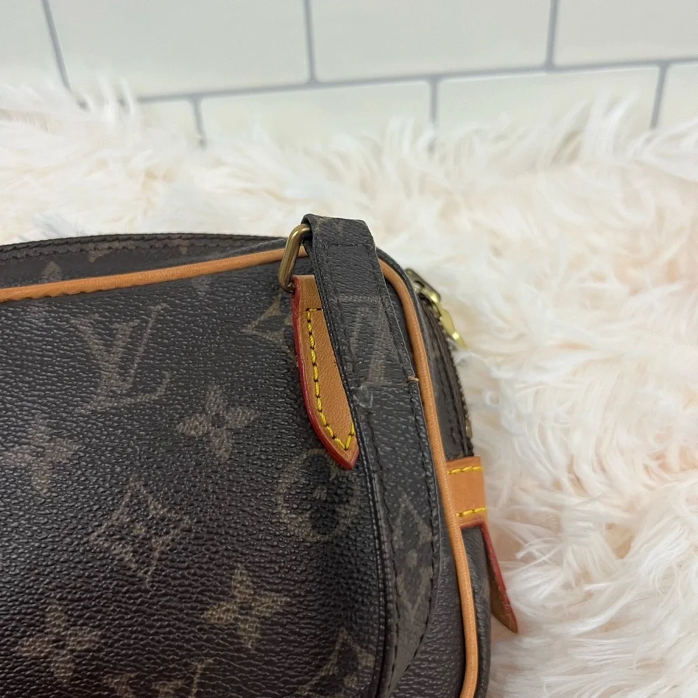 Louis Vuitton preloved louis
