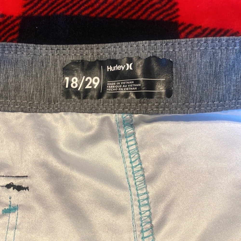 Hurley excellent only