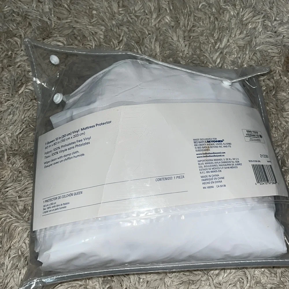 Bed Bath & Beyond mattress protector