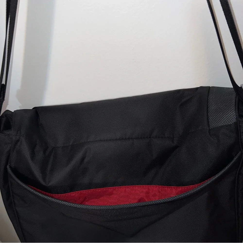 Tumi tech black mckenna