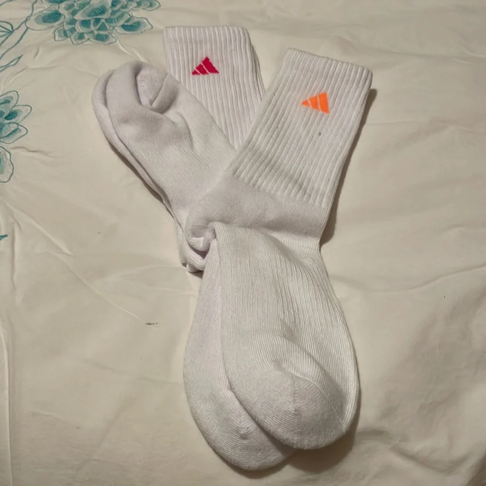 Two pairs of adidas women’s crew socks. NWT