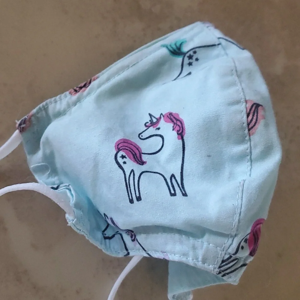 Unicorn Facemask nwot
