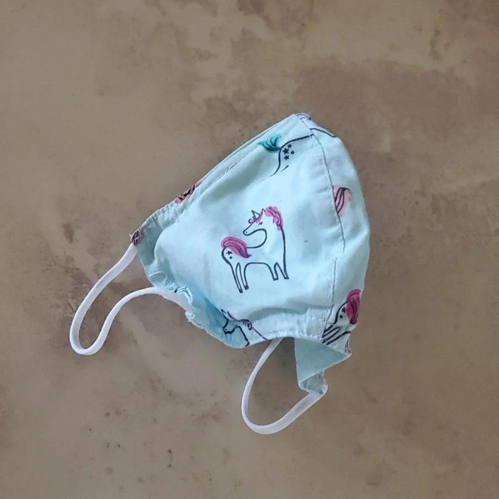 Unicorn Facemask nwot