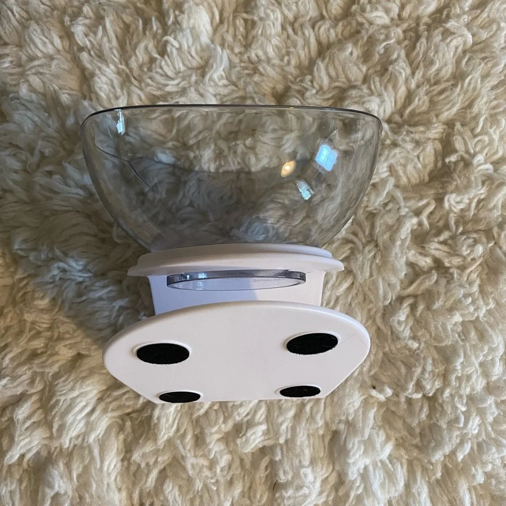 pettish clear elevated