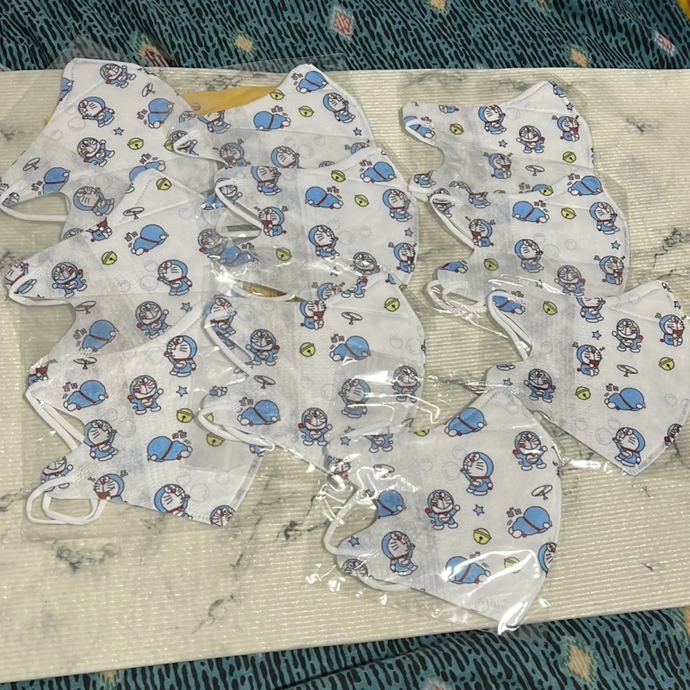 Hot Topic doraemon face