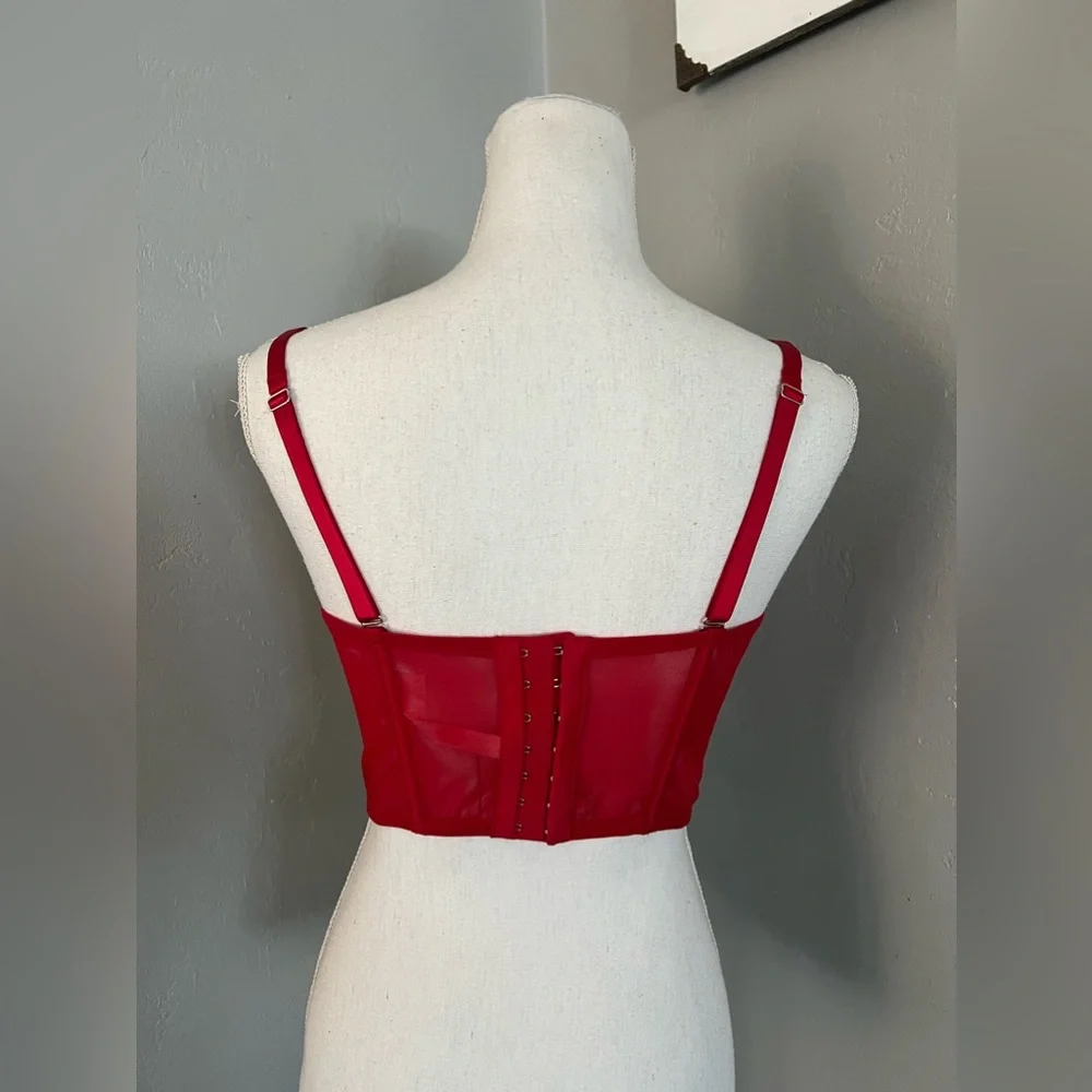 Victorias Secret size 36c